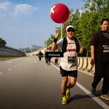 Runner Photo 6778363