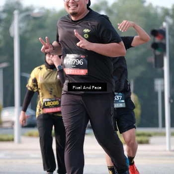 Runner Photo 6778380