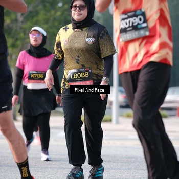 Runner Photo 6778383