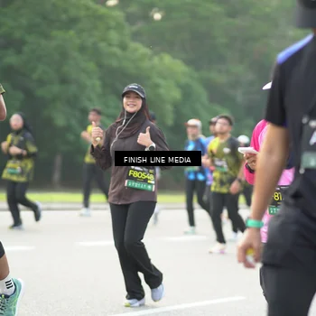 Runner Photo 6778396