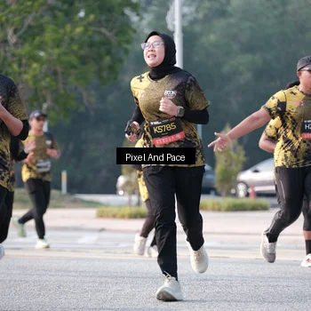Runner Photo 6778455