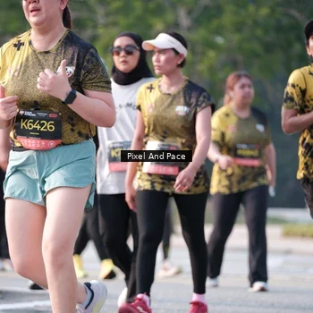Runner Photo 6778528