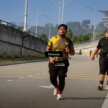 Runner Photo 6778596