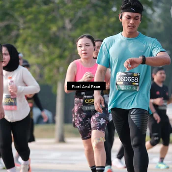Runner Photo 6778639
