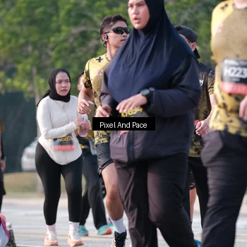Runner Photo 6778662