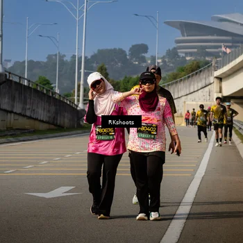 Runner Photo 6778680
