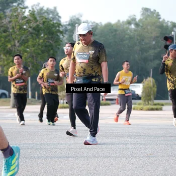 Runner Photo 6778689