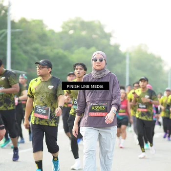 Runner Photo 6778699