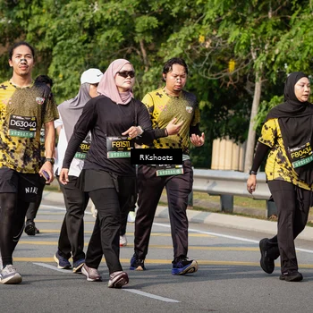 Runner Photo 6778739