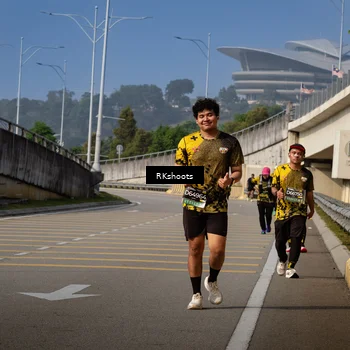 Runner Photo 6778744