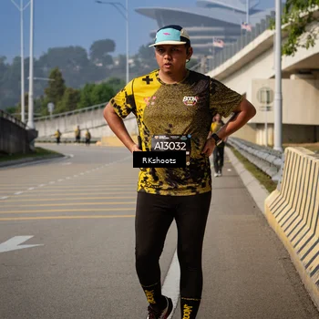 Runner Photo 6778764