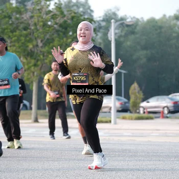 Runner Photo 6778776