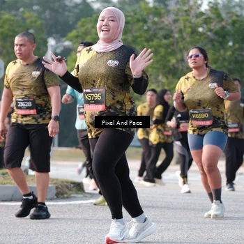 Runner Photo 6778779