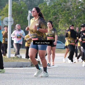 Runner Photo 6778797