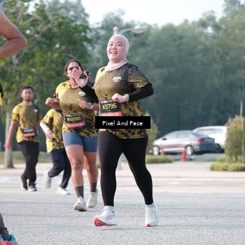 Runner Photo 6778805