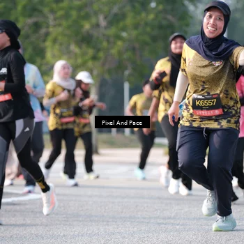Runner Photo 6778832
