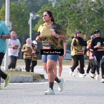 Runner Photo 6778841