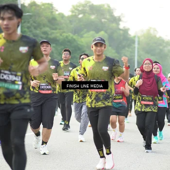 Runner Photo 6778860