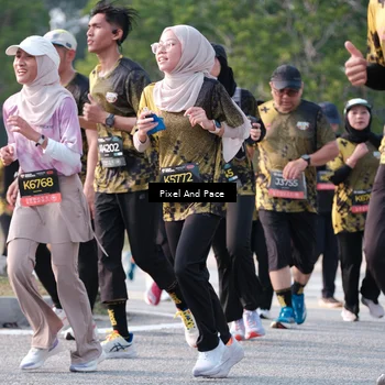 Runner Photo 6778874