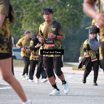 Runner Photo 6778926