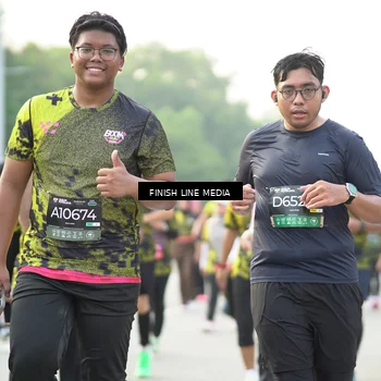Runner Photo 6778935