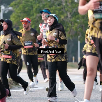 Runner Photo 6778941