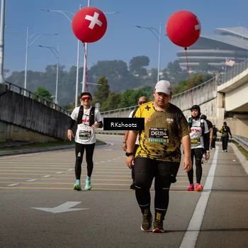 Runner Photo 6778993