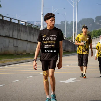 Runner Photo 6778997