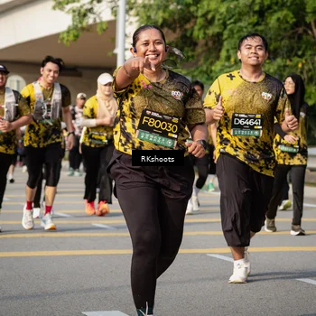 Runner Photo 6779012