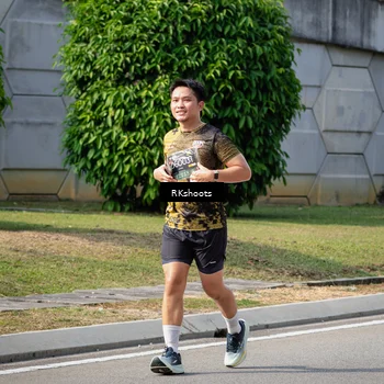 Runner Photo 6779035