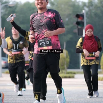 Runner Photo 6779070