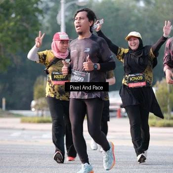 Runner Photo 6779081