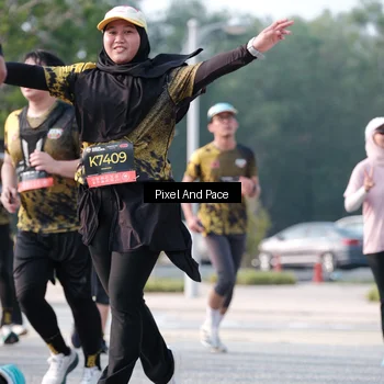 Runner Photo 6779092