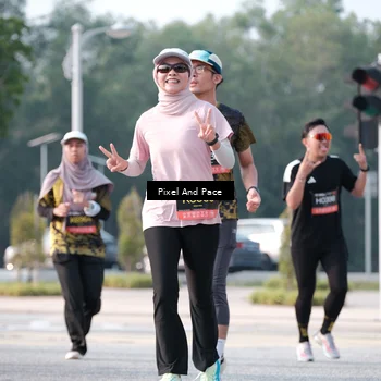 Runner Photo 6779109