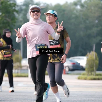 Runner Photo 6779112