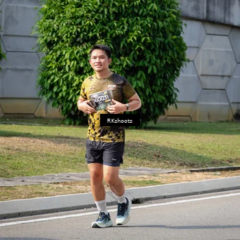 Runner Photo 6779122