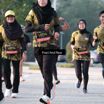 Runner Photo 6779193