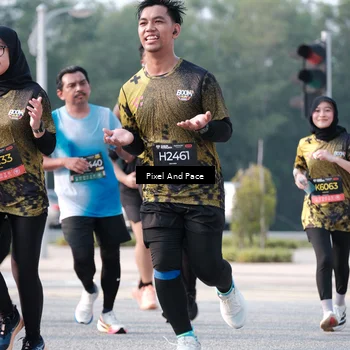 Runner Photo 6779210