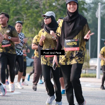 Runner Photo 6779297