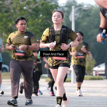 Runner Photo 6779329