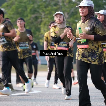 Runner Photo 6779343