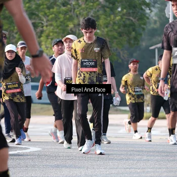 Runner Photo 6779347