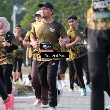 Runner Photo 6779351