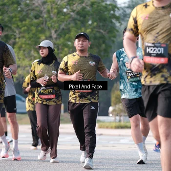Runner Photo 6779352