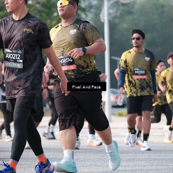 Runner Photo 6779375