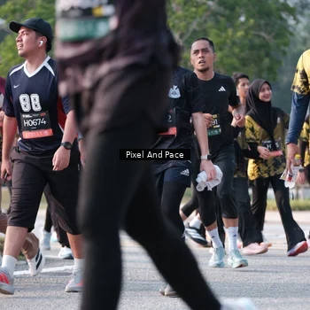Runner Photo 6779382