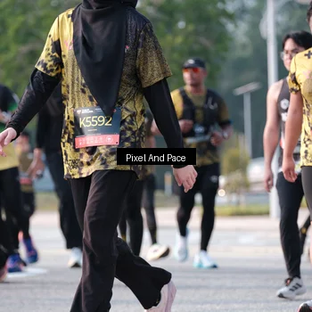 Runner Photo 6779411