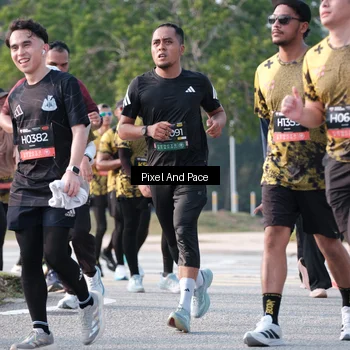 Runner Photo 6779413