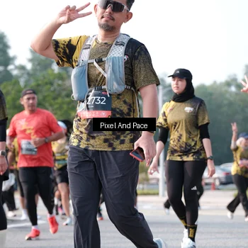 Runner Photo 6779595