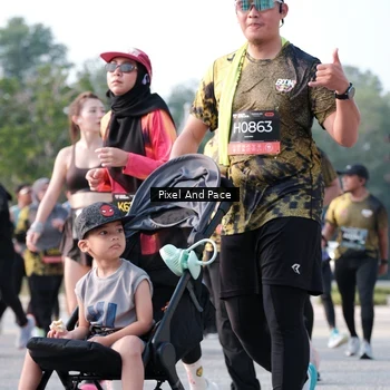 Runner Photo 6779669